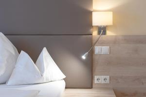 SCHACHENWALD Hotel & Restaurant I Free Parking