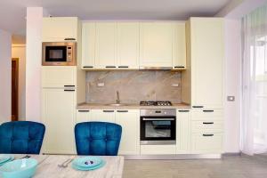 Madagascar Apartment by ALZ