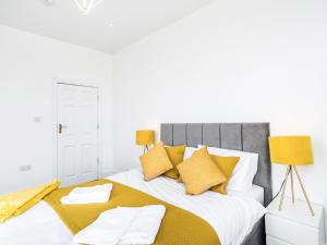 Sea View Apartment One - Uk36846