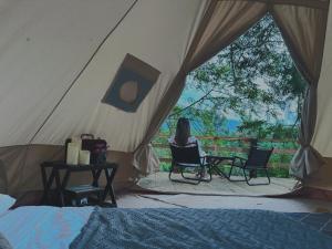 Lều (Tent)