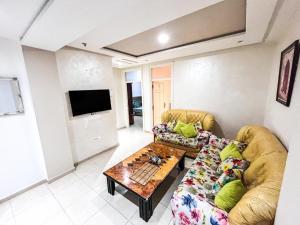 ONOMSUIT-Appartement en plein centre ville RABAT