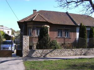 Chata Ferienhaus in Budapest mit Garten Budapešť Maďarsko