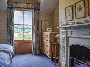 Sharrow Cottage