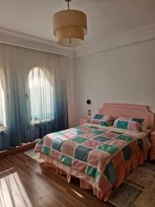 pyramids view - Kafr Ghaţāţī