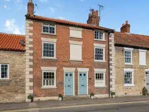 Beverley House - Uk43519 - Wilton