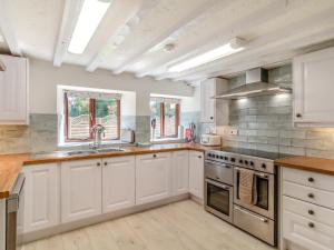 Canal View House - Uk39363