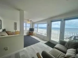 Oceanfront Wells Beach Condo - Ocean Surf #5 - Kennebunk