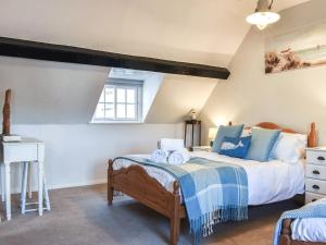 Sea Dog Cottage - Uk42479