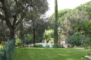 Maisons de vacances Location Villa et Studios Roquebrune-sur-Argens : photos des chambres