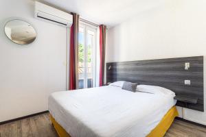 Hotels Hotel de la Baie : photos des chambres