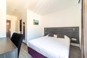 Hotels Hotel de la Baie : photos des chambres