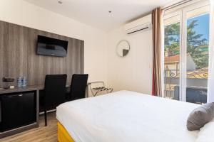 Hotels Hotel de la Baie : photos des chambres