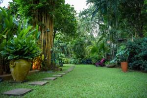 Subhasha Summer House