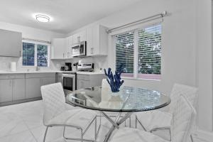 Celeste House Enjoy Caribbean 2 BR APT