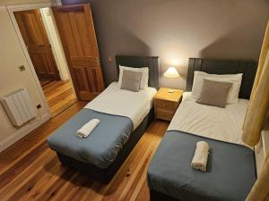 8 Clos Na Feirme Three Bedroom House with Hot Tub