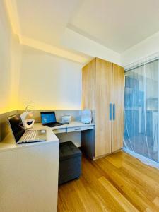 Azure Urban Resort Residences Maui Tower