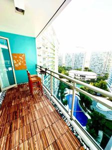 Azure Urban Resort Residences Maui Tower