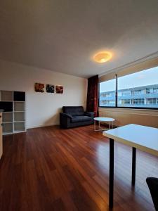 Apartments, 20 minutes from Amsterdam, Full service objectcode UM46