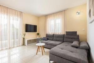 Villa Josip near Omiš , private pool