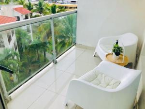 Hermoso Apartamento cerca de la playa, Restaurantes, Supermercados, Restaurantes, Aeropuertos, parqueo gratis
