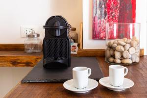 Sunny Charming 3 BDR, 3BATH Home