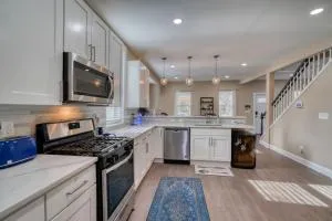 Ideal for larger groups - Stevenson