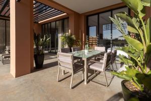 HM50 l Villa en front de golf piscine & jacuzzi