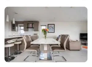 Beach View Apartment- Ground floor with small garden - 纽卡斯尔