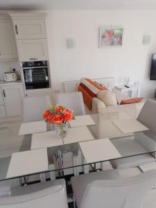 Beach View Apartment- Ground floor with small garden