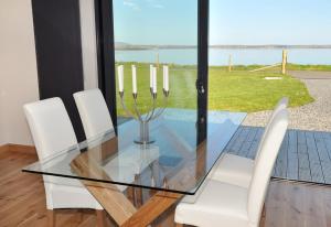 Peninsula Cottage