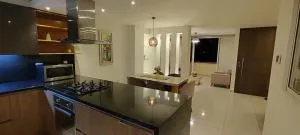 Bonito Apartamento Amoblado en la Mejor Zona - 圣希尔