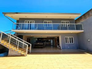 Casa 4 quartos 4 banheiros prox Cataratas e Aeropo