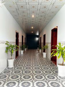 Nhà nghỉ Thế Phú