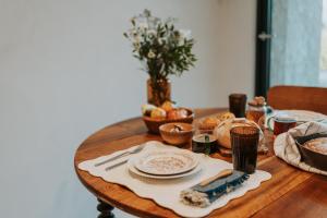 Maisons de vacances Lou Baito - Logement de Charme vue Luberon : photos des chambres