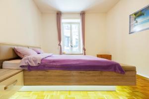 Enjoy Zurich and the lake super central