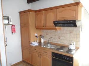 Unterm-Reetdach-Whg-1-oben-rechts