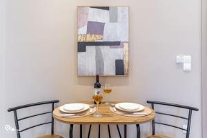 Golden Angel - Elegant Apartment in Egaleo-Athens