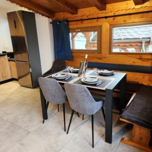 Nouveau !LE CHOUCAS appartements au centre de Chatel avec parking couvert