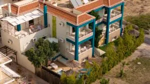 Sun George - Lakhanádha