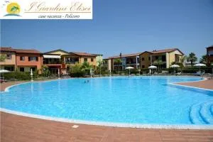 Complesso I Giardini Elisei - بوليكورو