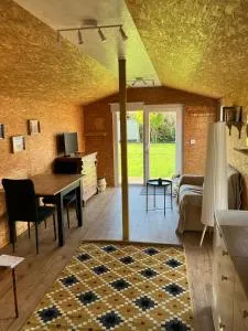 Pivert, chalet confortable avec jardin à 100m du lac - Montézillon