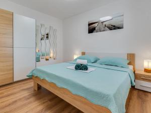 Magic Sea View - Apartments Rina