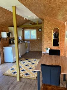 Pivert, chalet confortable avec jardin à 100m du lac