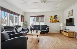 Lovely Home In Thyborøn With Kitchen