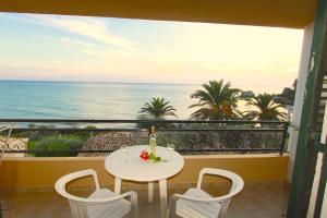 One-Bedroom Apartment -Classic with Sea View ( 1-3 Persons)