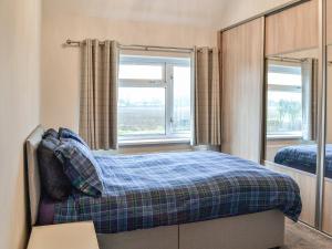 Corner Farm - Uk41369