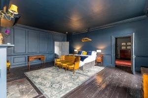 Leinster Apartment, 7 Henrietta Street, Dublin City Centre