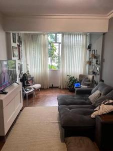 lINDO CHARMOSO AO LADO POSTO 9 PRAIA PRAIA IPANEMA RiO DE JANEIRO