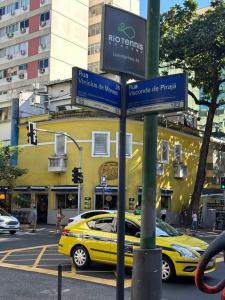 lINDO CHARMOSO AO LADO POSTO 9 PRAIA PRAIA IPANEMA RiO DE JANEIRO