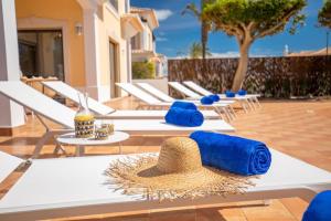 Paradise Beach Villa by Blue Diamond 18